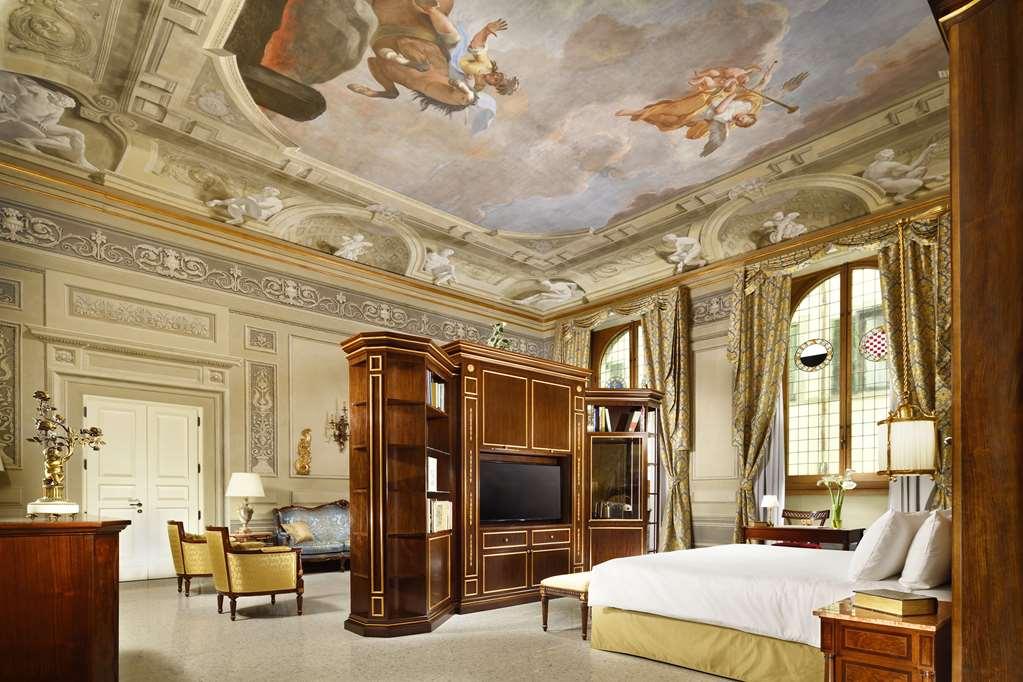 Отель Palazzo Portinari Salviati Residenza D'Epoca Флоренция Номер фото